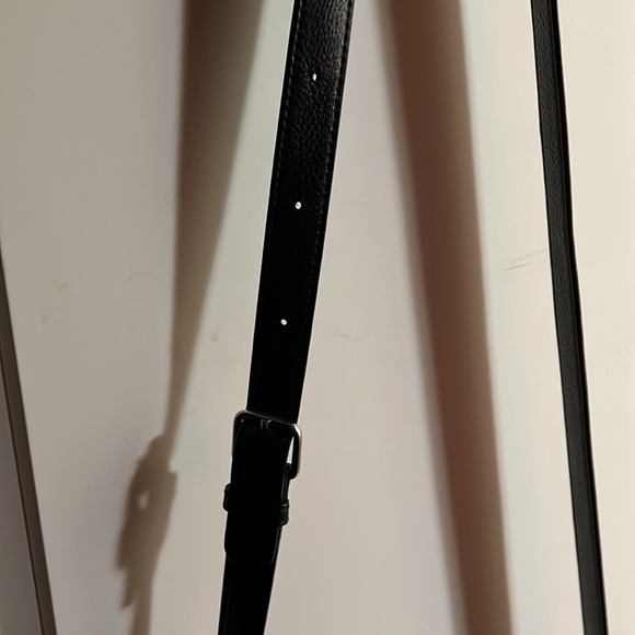 Beautiful Mark by Mark Jacob’s studded black shoulder bag - Picture 6 of 6